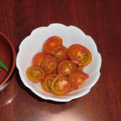 家で採れたミニトマトを使用☆さらに甘くなり、凄く美味しかったです♡また、作りたいなと思います！！
